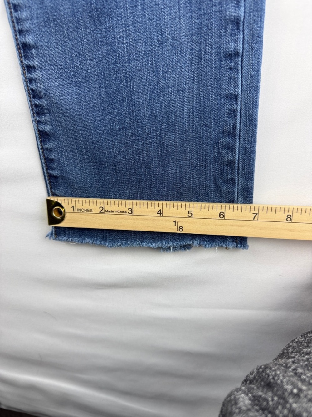 Banana Republic Girlfriend Jeans – Size 28 | Raw Hem Distressed - Picture 3 of 9
